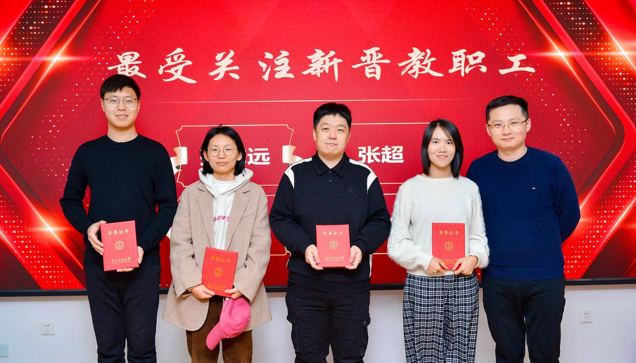 1704536135603630.png 1704536135603630.png